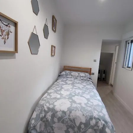 En Alicante La Casa Azul Apartment *